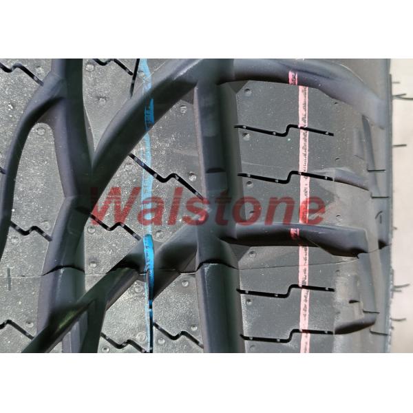 15 Inch Rims 235/75R15LT 4X4 Vehicle Tires SUVs A / T Tires Long - Life