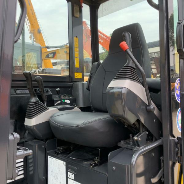 Excavatrice utilisée par le robot d'exploration Komatsu Pc56 Excavateurs de seconde main Haute efficacité opérationnelle