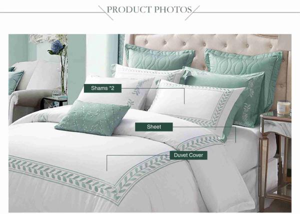 Simple Modern Bedding Sets 100% Cotton Embroidered With Twin / Queen / King Size