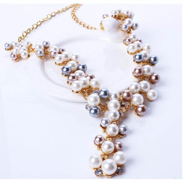 Fashion wild temperament flash diamond imitation pearl necklace