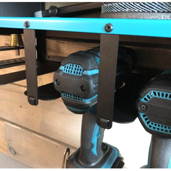 Organizador de herramientas de garaje de estilo vintage con almacenamiento y carga montado en la pared