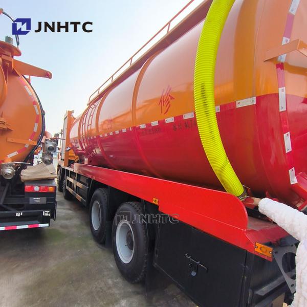 8X4 Vacuum Sewage Suction Trucks