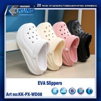 Chaussons de salle de bain EVA antidérapants légers Séchage rapide pour les voyages à domicile Options multicolores Matériaux écologiques