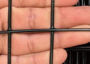 Painel de malha de fio revestido em PVC preto com buraco quadrado resistente à