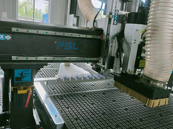 Маршрутизатор CNC гравировального станка полноавтоматического автомата для резки мебели переклейки деревянный