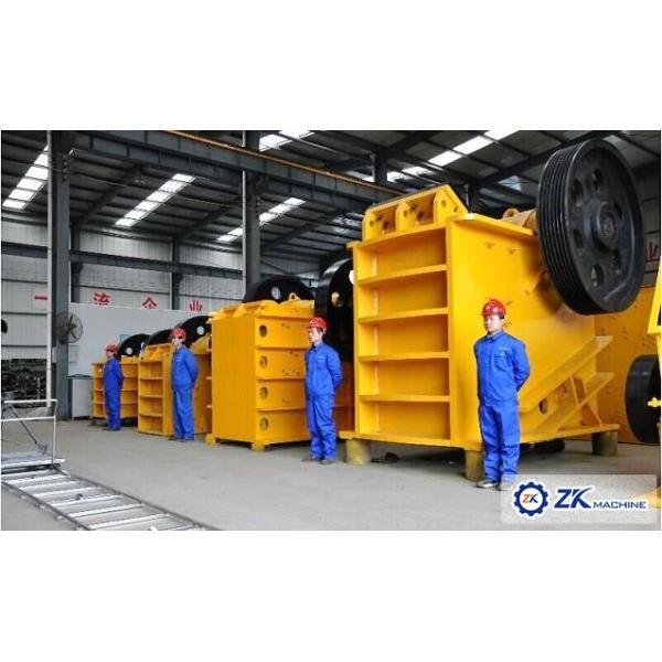 Небольшая машина каменной дробилки, стальная машина дробилки гипса почвы шлака