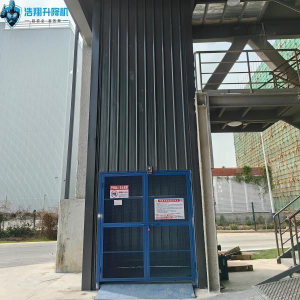 Outdoor Vertical Freight Platform Lift Hydraulic Guide Rail For Transporting Cargo Goods