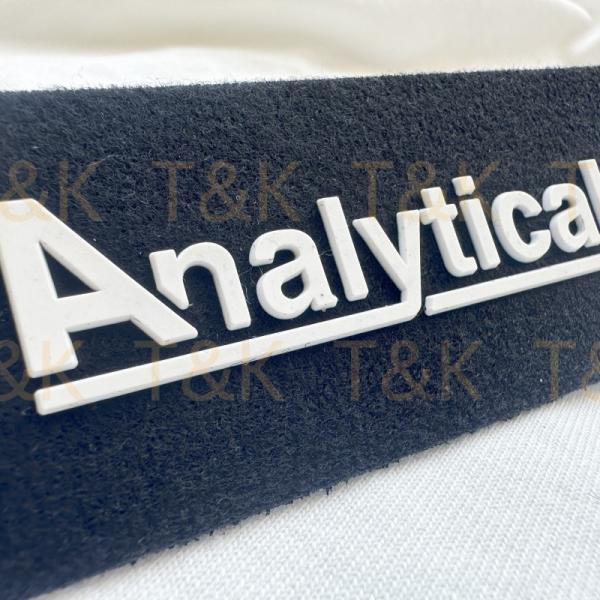 Изготовленная на заказ футболка латает силикон передачи тепла напечатанный шелковой ширмой для пальто