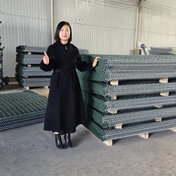 1m High Hot Dipped Galvanized MIL 4 Defensive Barrier for Military Defensive Bastion Barriers