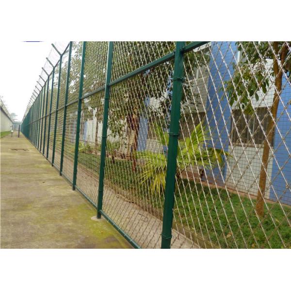 BTO -22 Razor Barbed Wire With Post For Wire Mesh Fencing