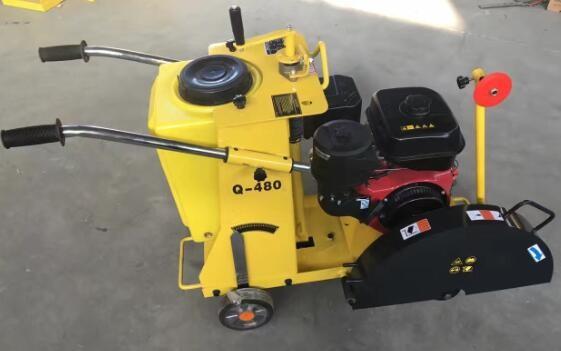 500mm Blade Concrete Road Cutter / Asphalt Cutter with Plastic Water Tank