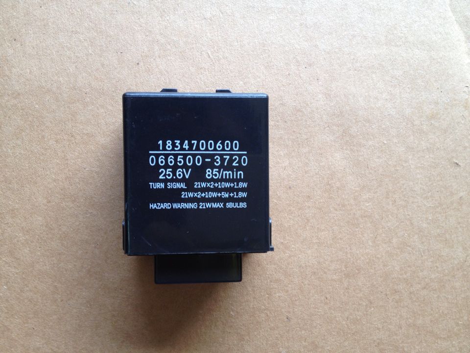 Вспомогательное оборудование 6HE1 6HH1 6HK1 6SD11834700600 1-83470060-0 тележки блока светосигнализатора изготовленное на заказ