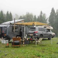 Outdoor Escapade Overland Camper NJSTAR Off Road Caravana com Camas