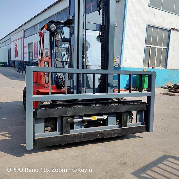 CPCD70 7 Ton Diesel Forklift Closed Cabin 7000kgs Counter Balance Forklift Truck