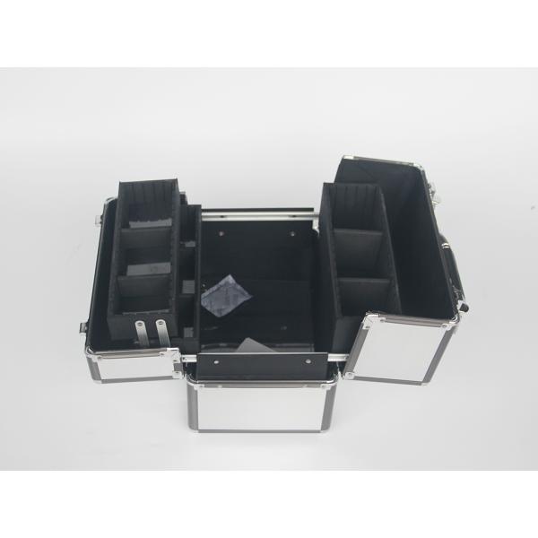 Aluminum Beauty Case With Gray Frame Silver Makeup Case Portable Handle To Storage Cosmetics And Tools