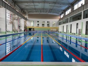 Adult Above Ground Swimming Pool With 5 Side Thermal Insulation Anti Drowning