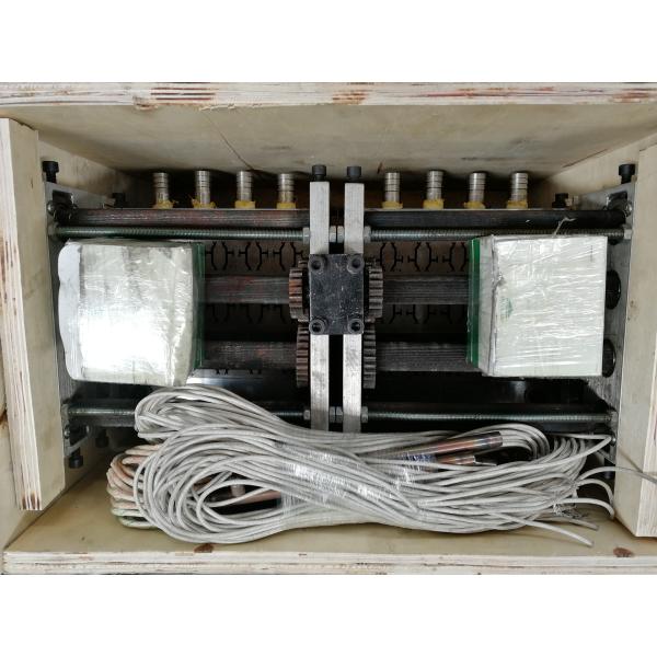 Стальная плесень для PA66GF25 Профиль пластиковой экструзии