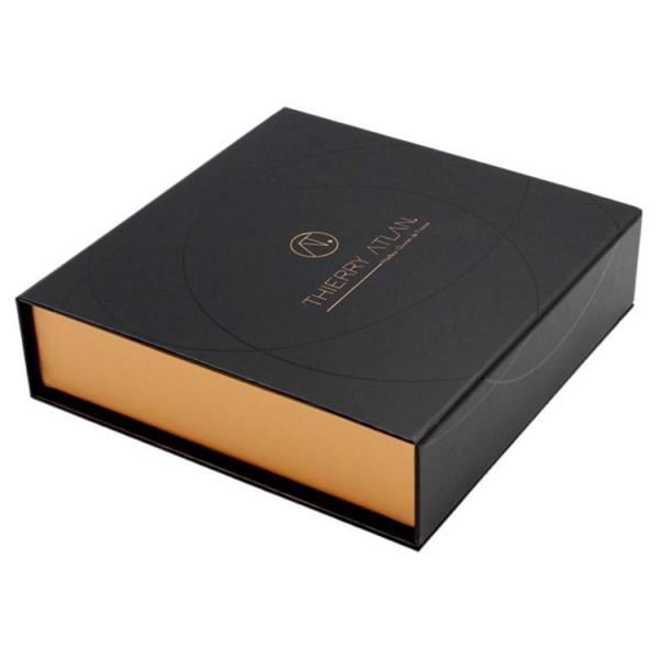 Biodegradable Gold Foil Cardboard Packaging For Food