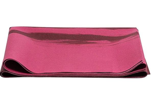best yoga mat for traveling, best yoga mat for travel, best travel yoga mat