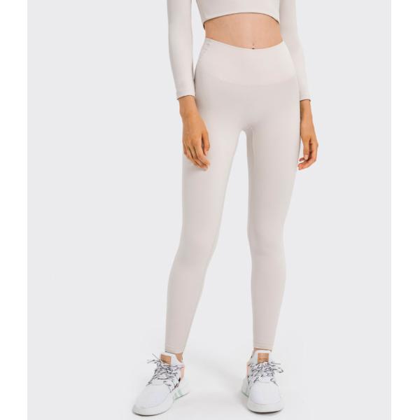 Законченная йога разминки задыхается гетры нейлона женщин Капри с карманами