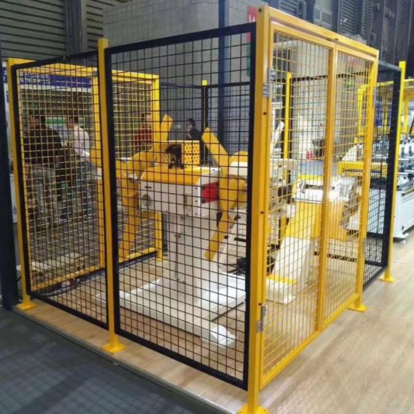 Workshop Protection Robot Safety Fence Metal Wire Mesh 2 Meters Height