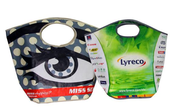 Handy PP woven shopping bag with round hole handle CMYK cyliner printing  with base