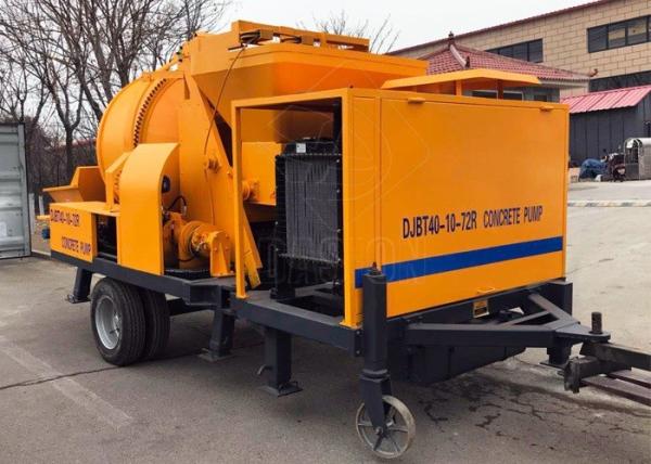 Light Weight Mobile Foam Pump , Self Loading Concrete Mixer With Pump