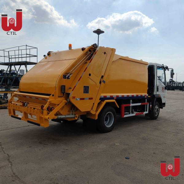 Light Duty 8CBM back loader garbage remoral compactor Garbage Truck