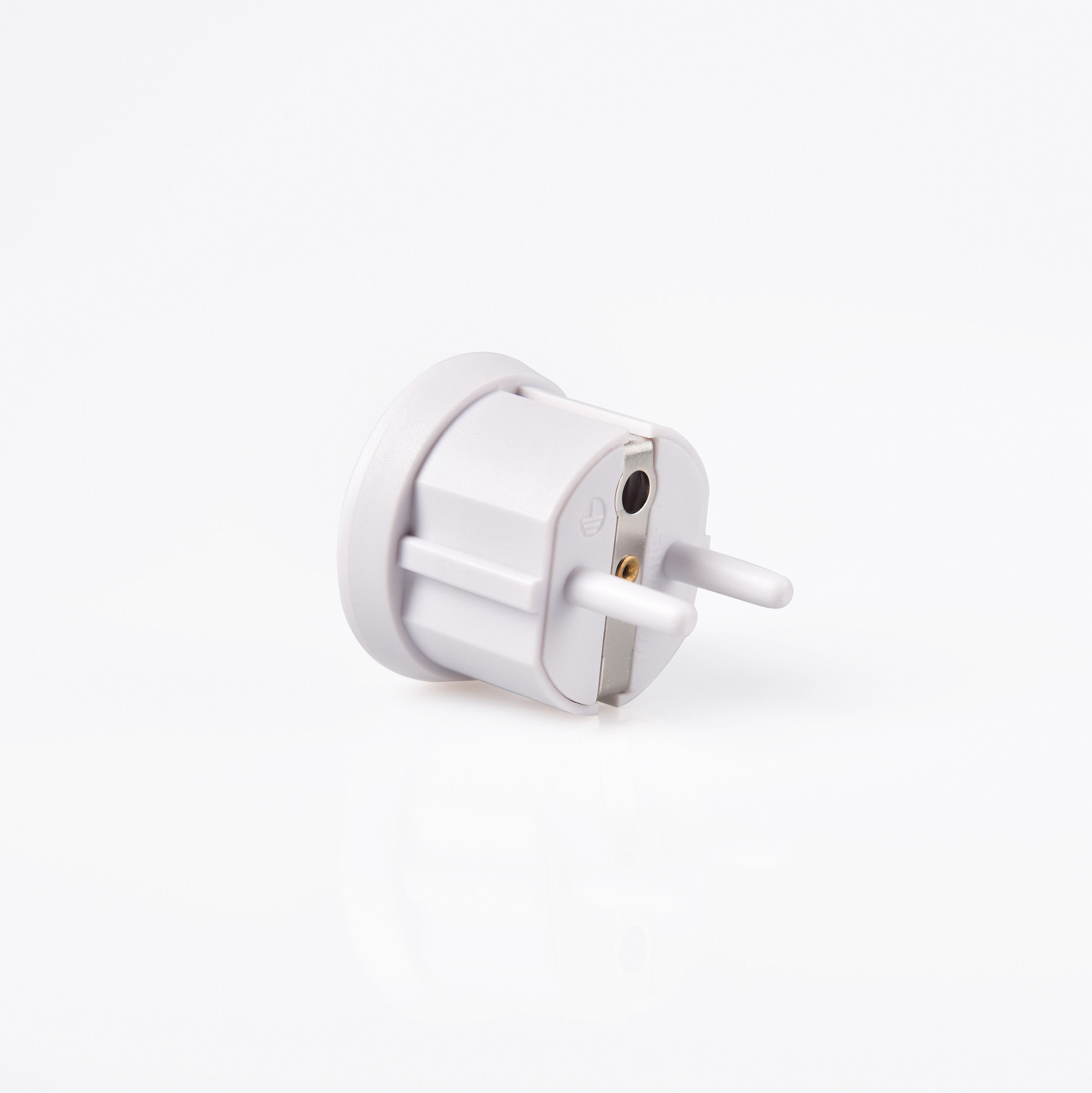 Premium CE Certified EU Grounding Plug Adapter for Earthing Products Compatible with Standard European Type E & Type F Outlets