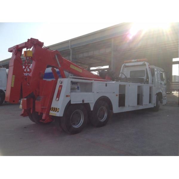 20 Ton 6x4 Heavy Duty Road Wrecker Truck Euro II Emission With 40m Length Of Steel
