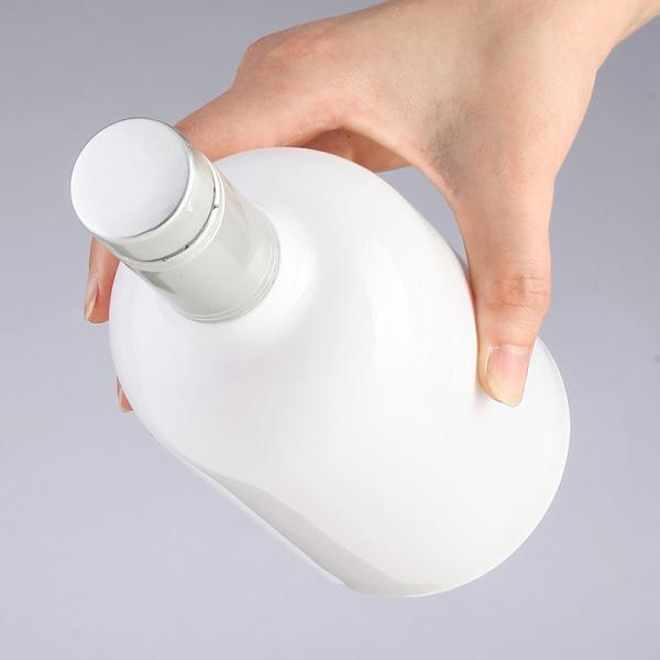 GOLDEN SILVER Cork Lids Glass Vodka Bottle para 750ml Embalagem 375ml 500ml Capacidade