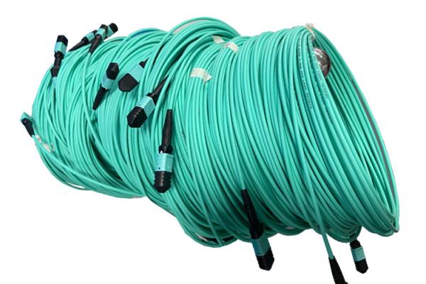 8F 12F 24F MPO Cable 3.0mm LSZH 3m OM3 Type B MPO Connector