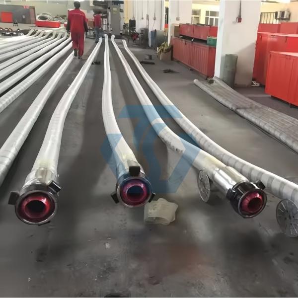 Flanche à boucle tuyau à haute pression enroulée en fil de fer tuyau hydraulique de pétrole champ de pétrole 2 3 4 pouces