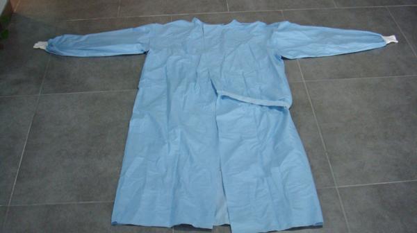 Anti Bacterial Disposable Surgical Gown Weight 35-60gsm For Food / Electronic
