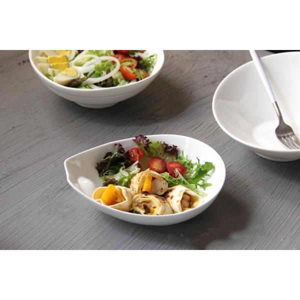 Hotels Minimalist Porcelain Wide Rim Pasta Bowl Heat Resistance ODM