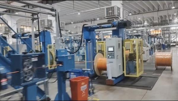Extrusora de cable 80 m/min Línea de producción de extrusión de nueva energía 80 mm