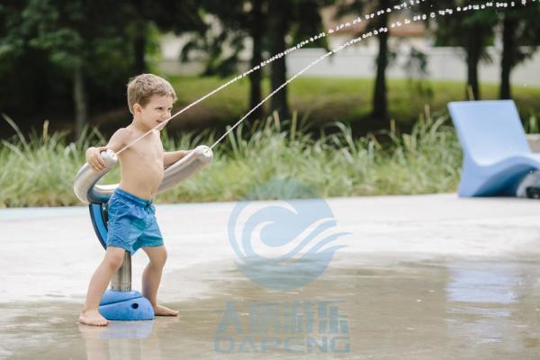 A arma de água dobro de aço inoxidável do pulverizador de Aqua Spray Park 304 para crianças espirra a zona