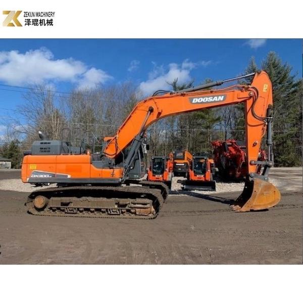 30T Doosan DX300 Excavator 1.27M3 Excavadoras de segunda mão DX300LC DX300LC-9C