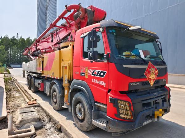 Powerful Sany 62m concrete pump truck - reliable and cost-effective pump truck