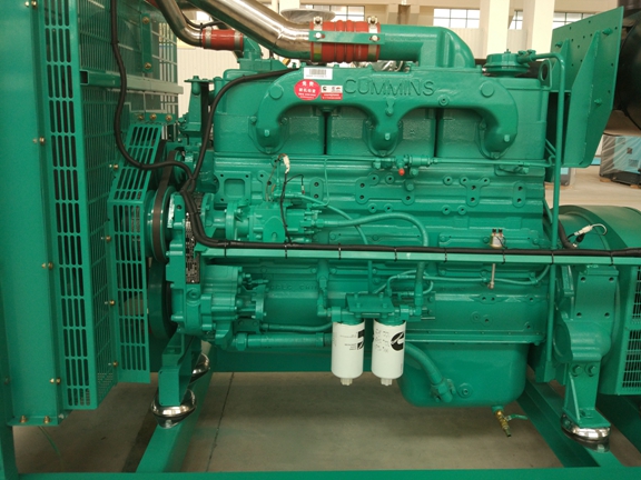 375 kva 50Hz Cummins Diesel Powder Generator , Portable Diesel Generator