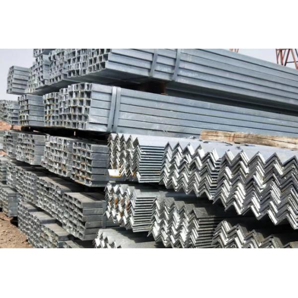 Высокая прочность горячо оцинкованные металлические потолочные листы части угловой стальной стойки