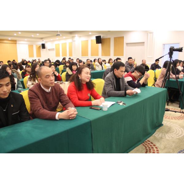 250 мл белый квадратный переработанный химический реагент бутылка HDPE пластиковые лабораторные бутылки