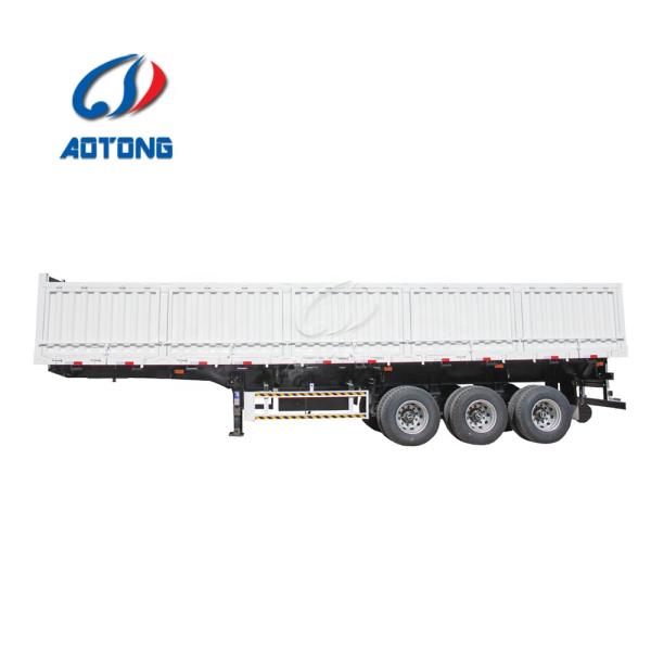 El tren de aterrizaje estándar de 60 metros cúbicos, el tractor lateral hidráulico, el tirador, el semirremolque