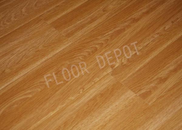 HDF Laminate Wood Flooring AC4 E1 Embossed Cherry Color V Groove Home Office