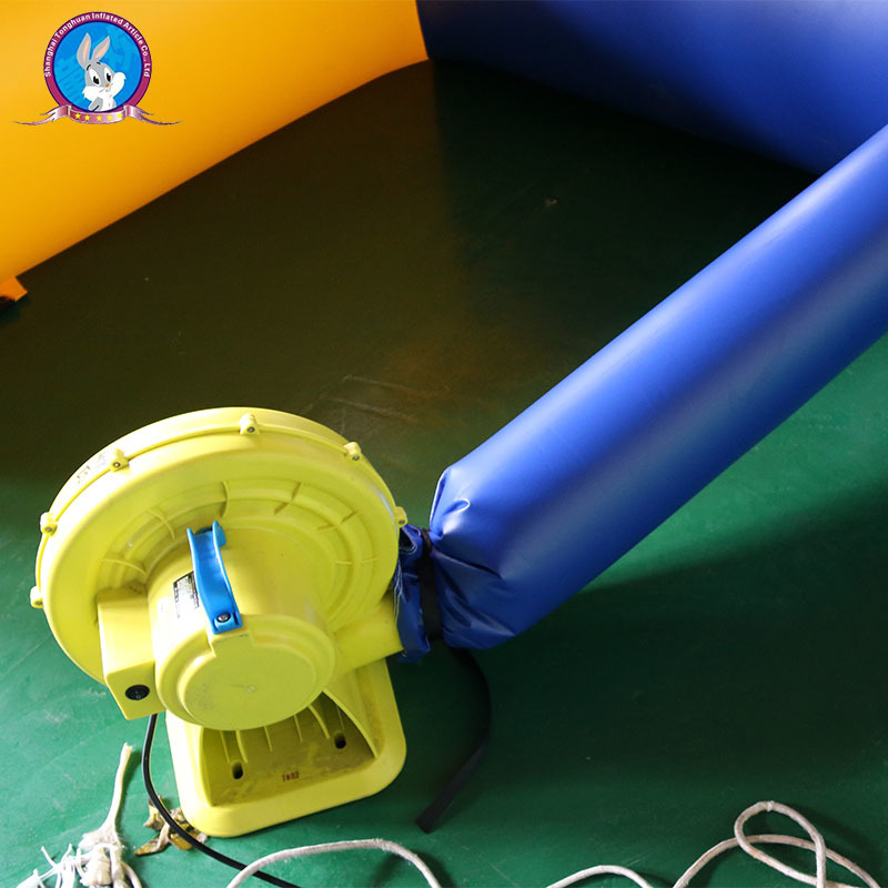 HFootball Sport Game Area Inflatable Manufacturer Ground Inflatable Water Soccer Field Inflatable Soap Football Field Court