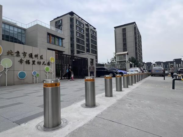 Barrera para el control de acceso de soportes semiautomáticos de alta calidad