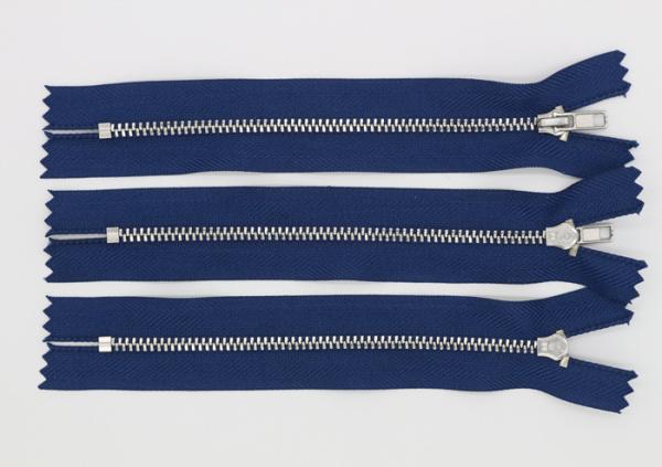 Polished Ykk Teeth Heavy Duty 2 Way Zippers , Long Heavy Duty Zippers For Leather