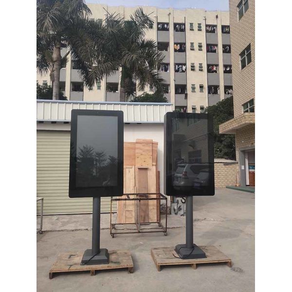 55-inch high-definition, high-brightness network remote cloud publishing large vertical screen outdoor lcd digital signage