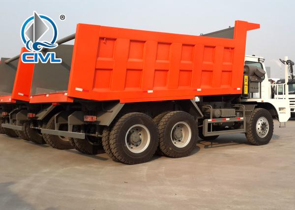 Sinotruck Howo 8x4 Dump Trucks Front Lift Loading 30cbm 40t ZZ3317N3267D1 336hp / 371hp