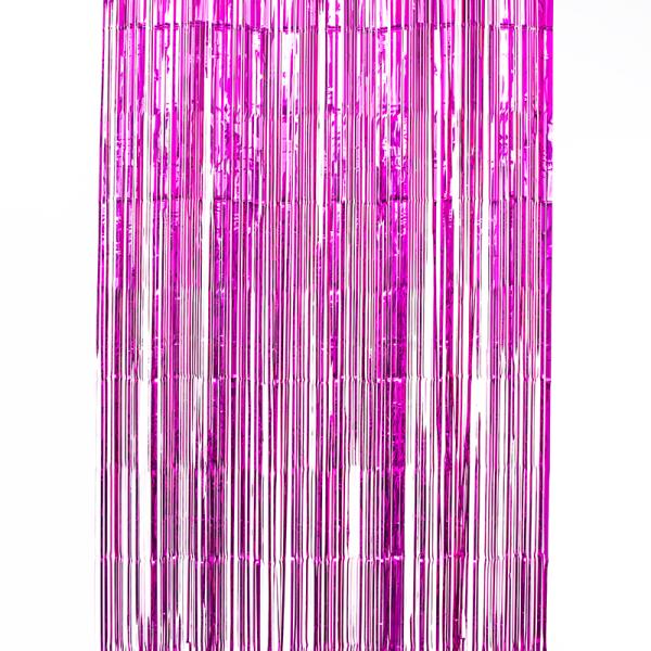 Занавес из розовой фольги для празднования дня рождения